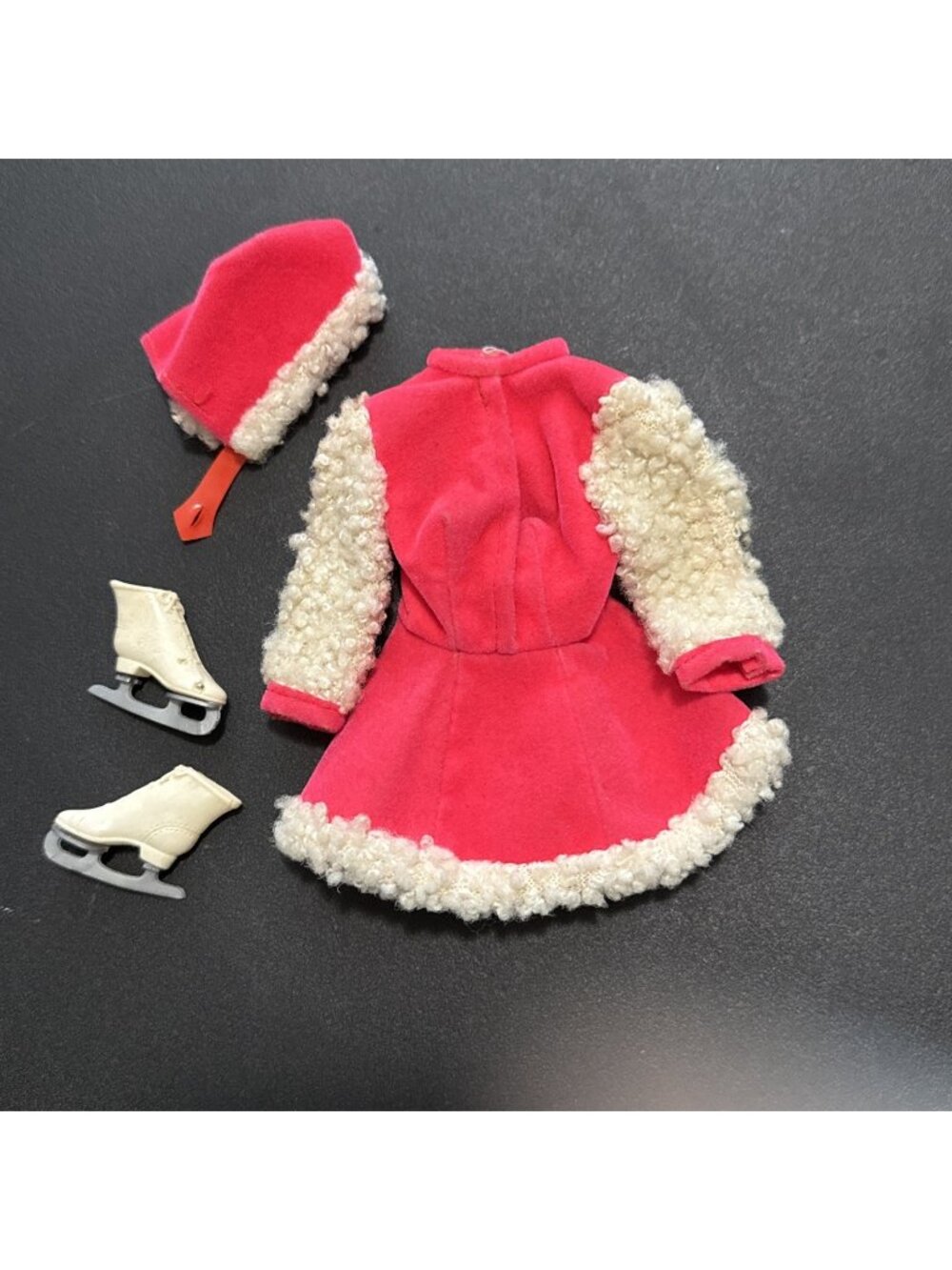 1970 VINTAGE ORIGINAL BARBIE #1793 SKATE MATES NEAR COMPLETE